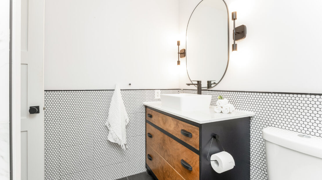 Fully renovated bathroom with elegant finishes